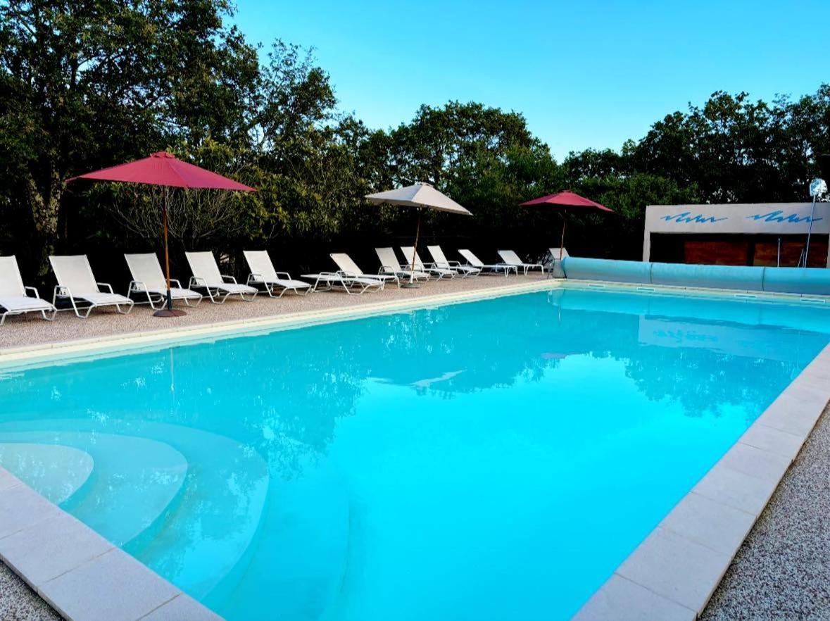 Hotel Les Persedes Lavilledieu  Exterior foto